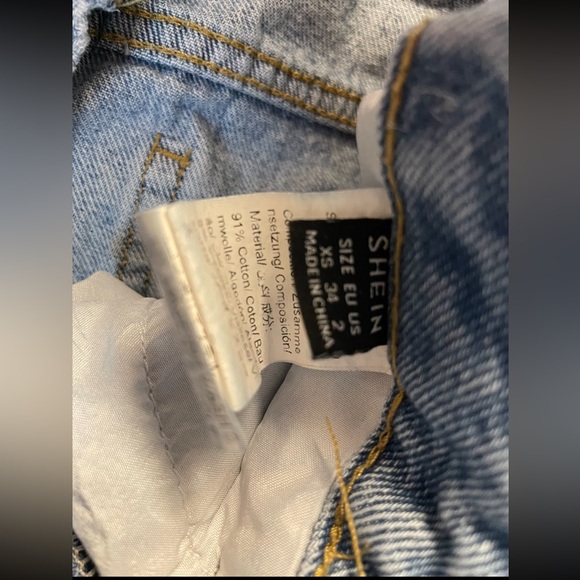 Ripped Washed Straight Leg Jeans - Picture 3 of 5